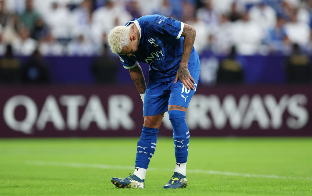 Neymar sale lesionado tras ingresar al campo con Al Hilal