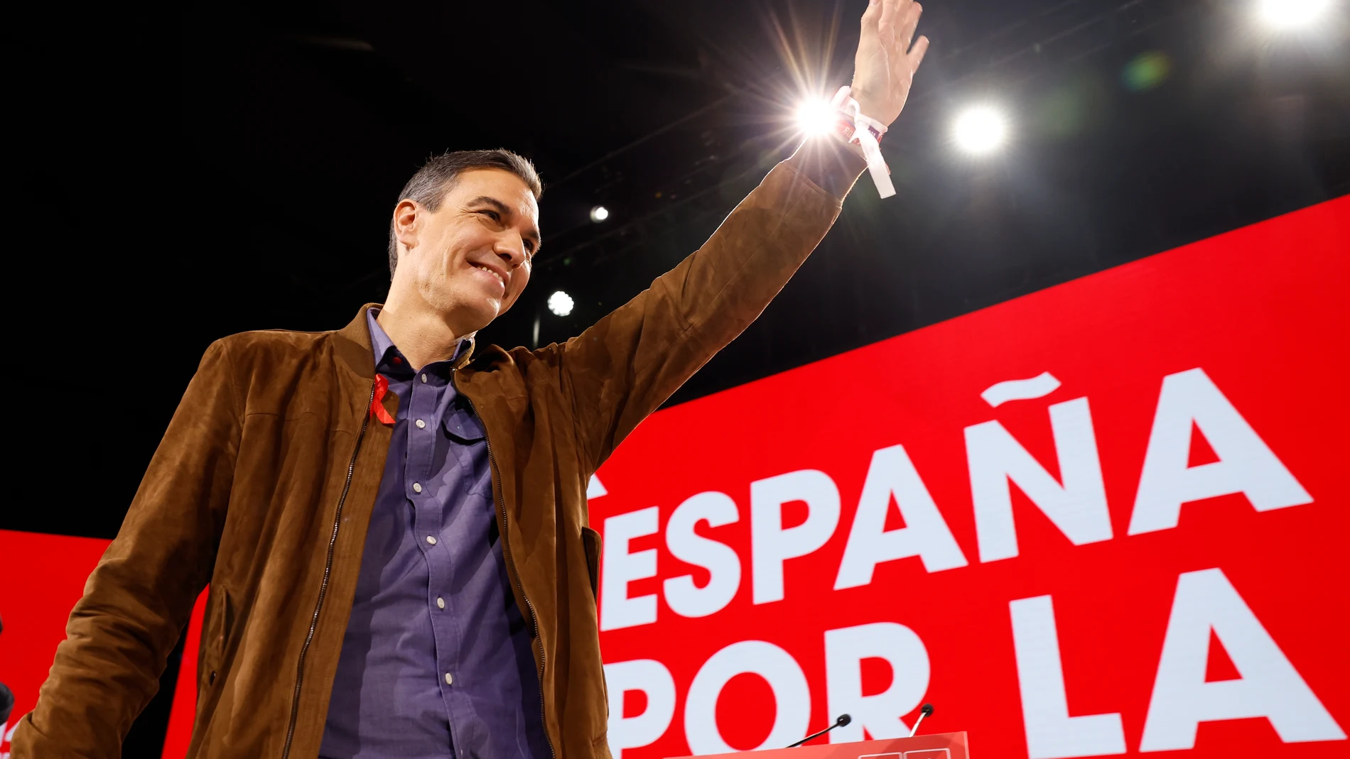 Congreso del PSOE: La "fiesta" terminó en una after-party con Sánchez como DJ